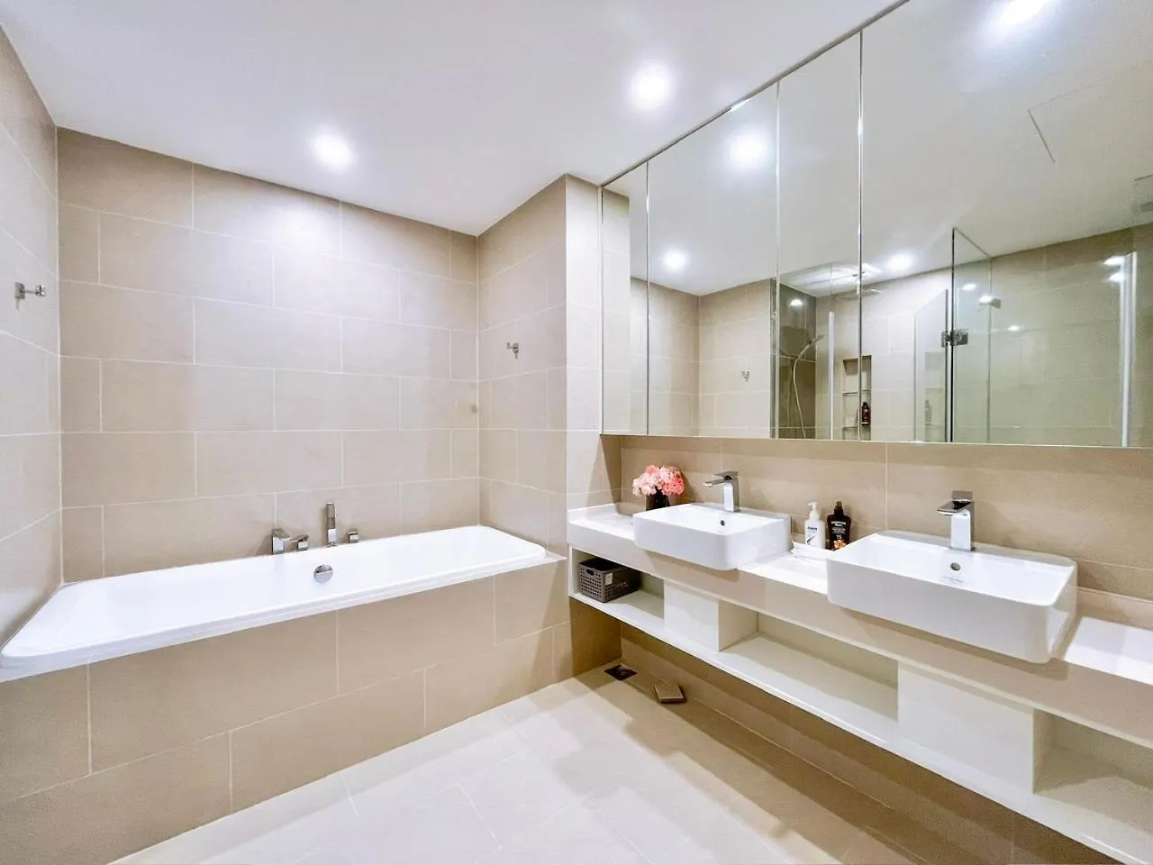 The Song Apartment - Vung Tau - Can Ho Co Ho Boi Vo Cuc فونج تاو
